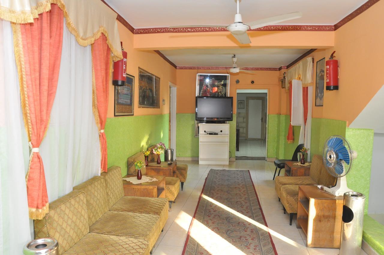Sun Hostel Cairo Exterior photo